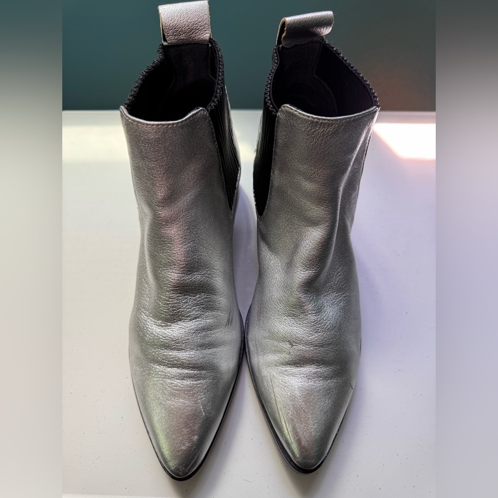 Dolce Vita Silver Ankle Booties Chic Style